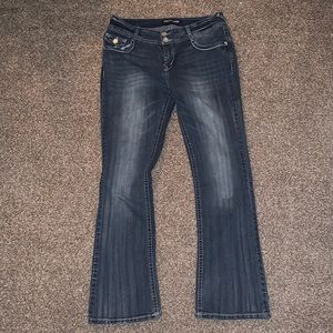 Wallflower flare luscious curvy fit jeans